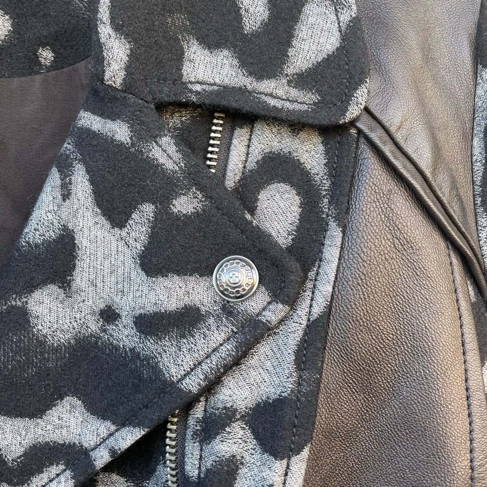 Diane von Furstenberg Leopard Wool Leather - Picture 14 of 16